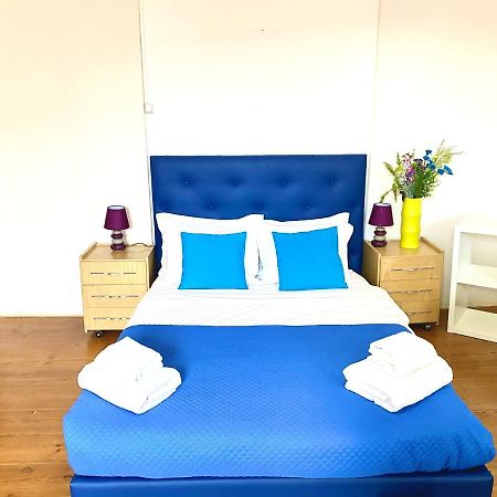 Classic Chiado 1 - Central Guest House Room With Shared Bathroom Lisbon Exterior photo